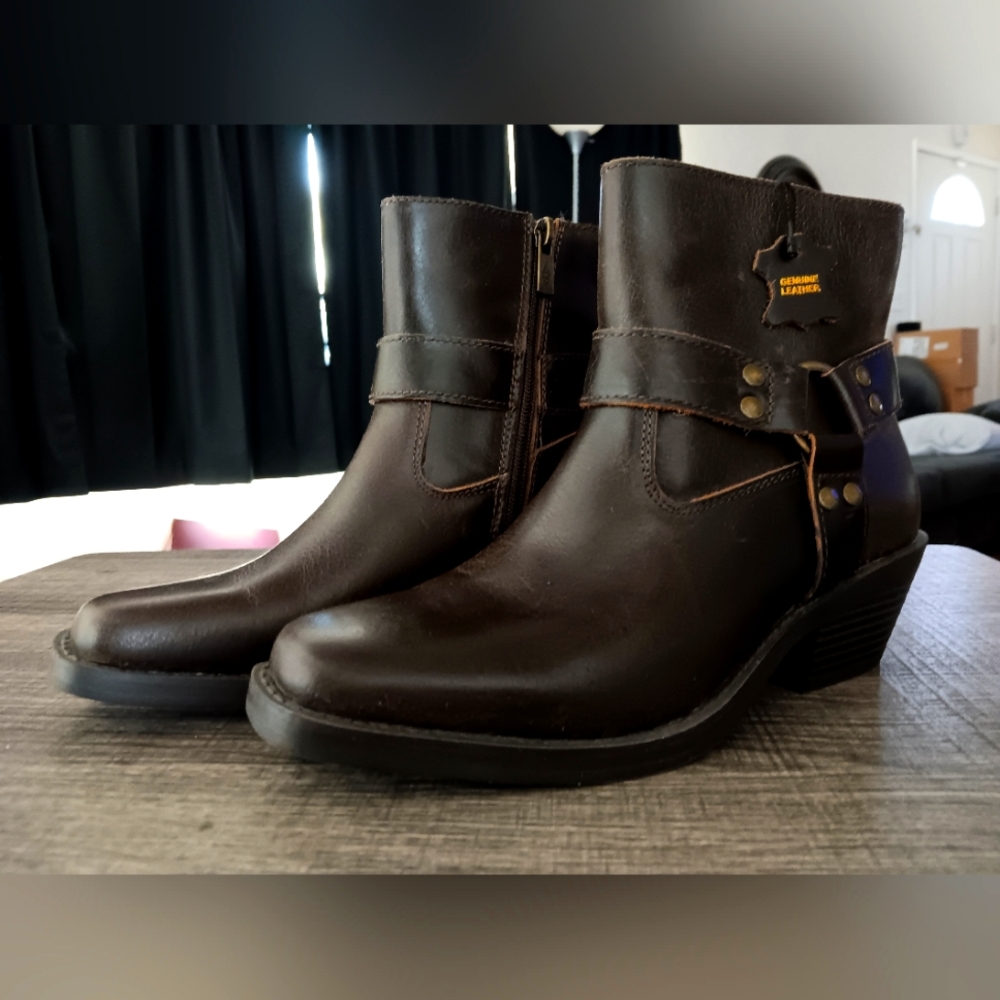 Sun & Stone Boots